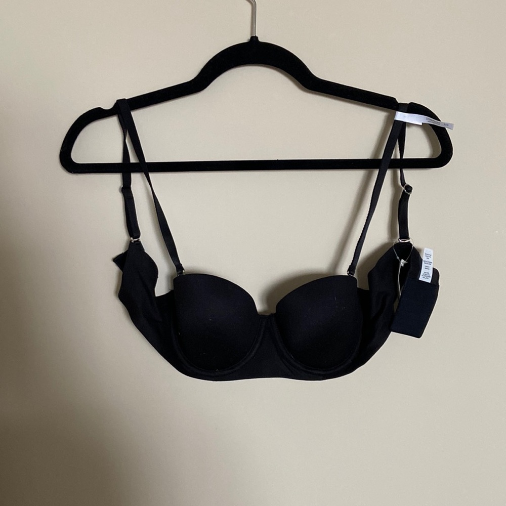 Black 32B strapless bra NWT